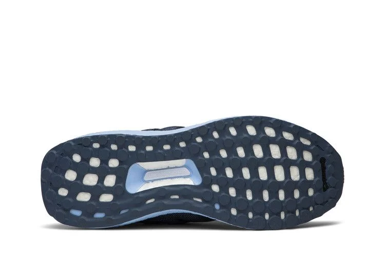 Кроссовки Adidas UltraBoost 4.0 'Glow Blue'
