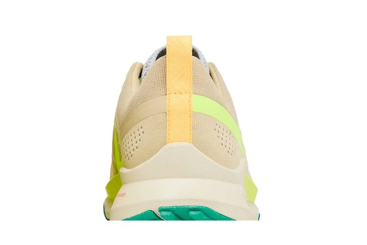 Кроссовки Nike React Pegasus Trail 4 'Team Gold Volt'