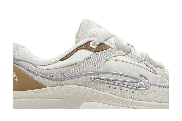 Кроссовки Nike Wmns Air Max Bliss 'Bling'