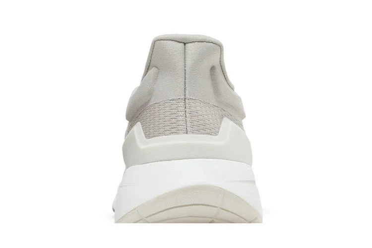 Krossovki-adidas-EQ21-Run-Metal-Grey-6