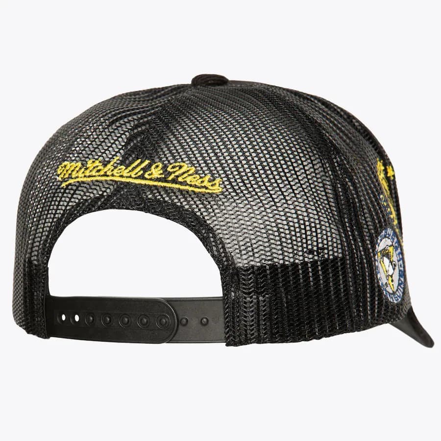 Бейсболка Mitchell & Ness Black Pittsburgh Penguins Times Up Trucker Adjustable Hat