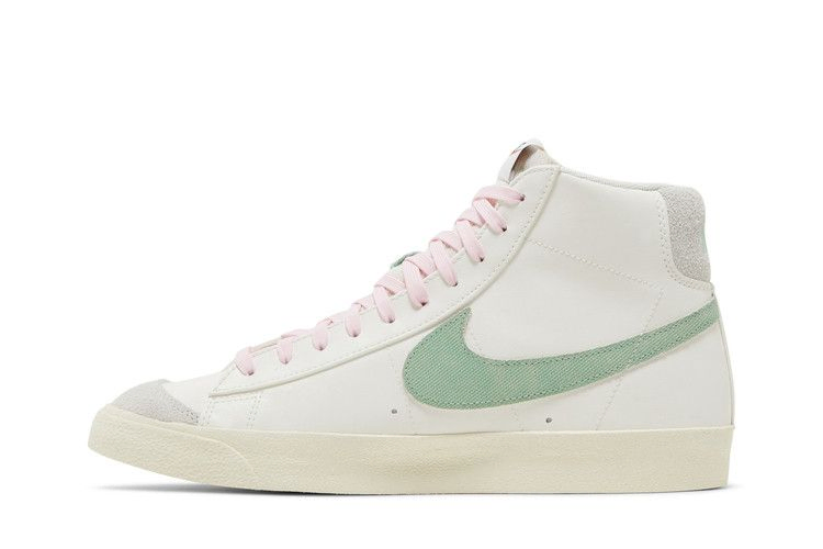 blazer-mid-77-premium-certified-fresh-sail-enamel-green-do9787-100_02