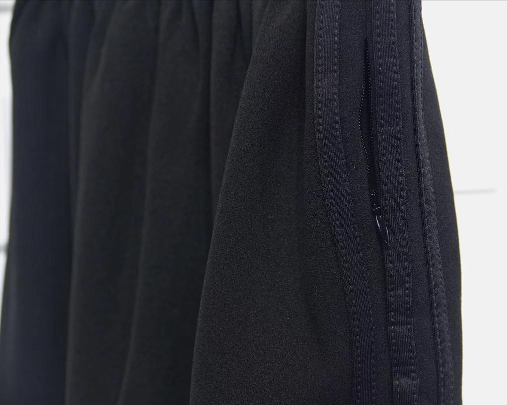 Спортивные штаны adidas Yeezy Calabasas Track Pants Black