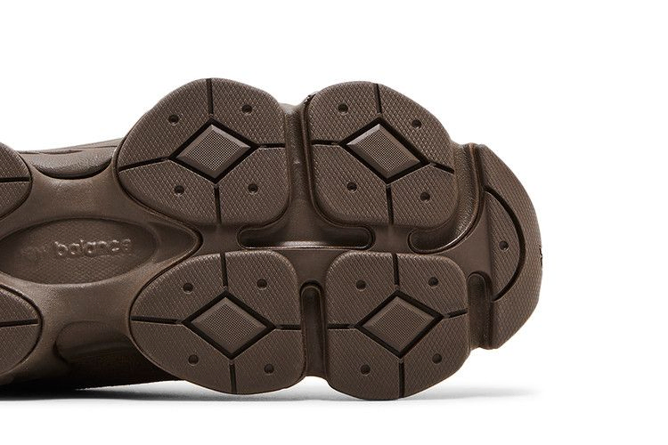 Кроссовки New Balance 8040 'Dark Mushroom'