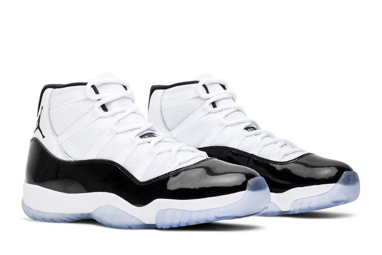 Krossovki-Air-Jordan-11-Retro-Concord-2018-7