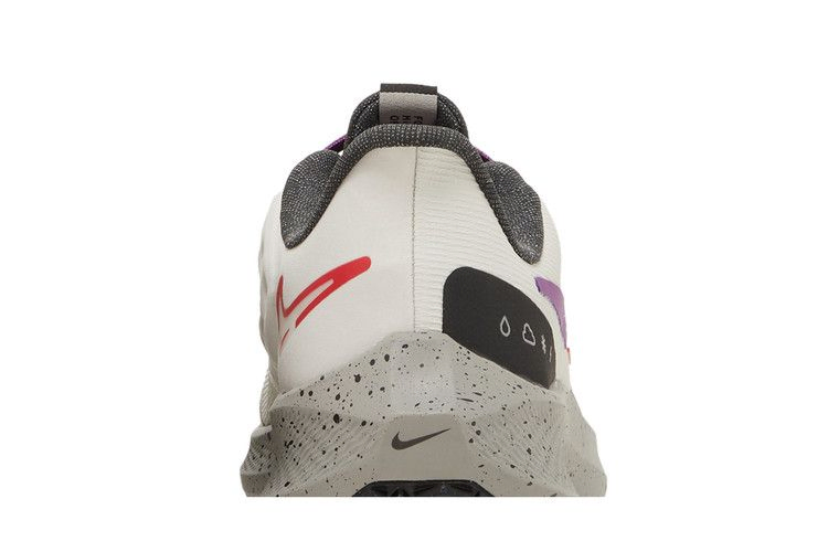 Кроссовки Nike Wmns Air Zoom Pegasus 39 Shield 'Light Bone Vivid Purple'