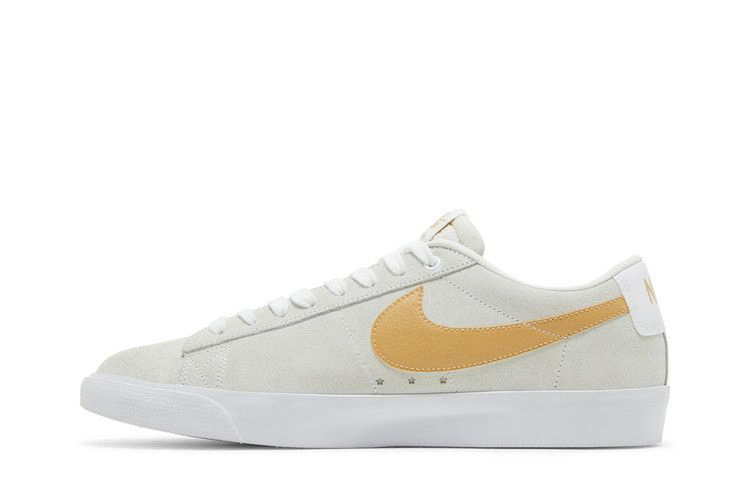 blazer-sb-low-tan-704939-104_02