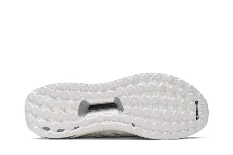 Krossovki-adidas-UltraBoost-2.0-Limited-White-Reflective-3