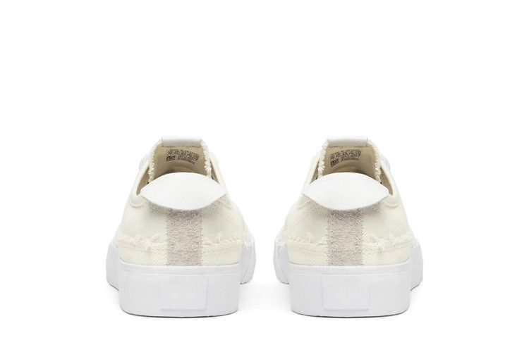 donald-glover-x-nizza-blank-canvas-eg1761_05