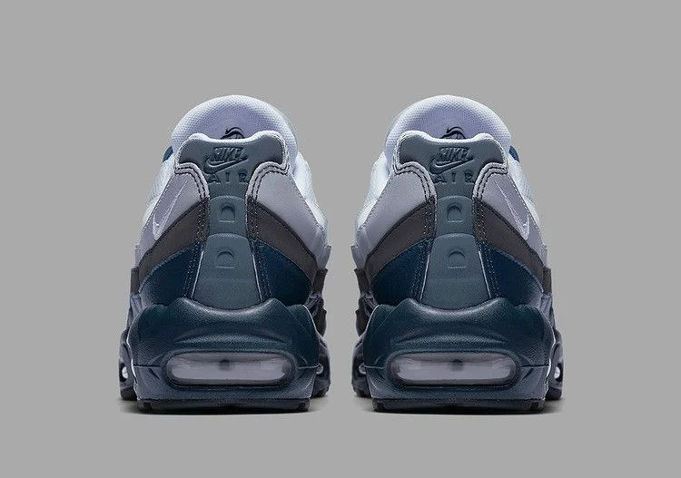 Krossovki-Nike-Air-Max-95-Essential-Armory-Blue-3