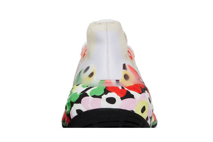 Кроссовки Marimekko x adidas Wmns UltraBoost 22 'Poppy'