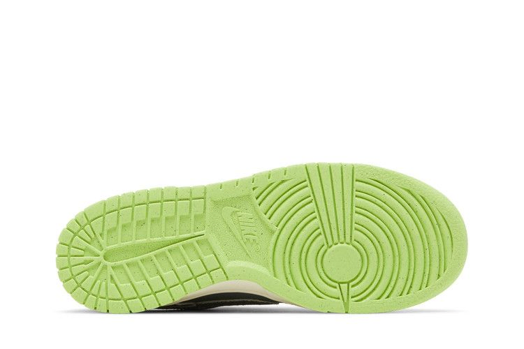 Кроссовки Nike Dunk Low SE GS 'Halloween - Cauldron'