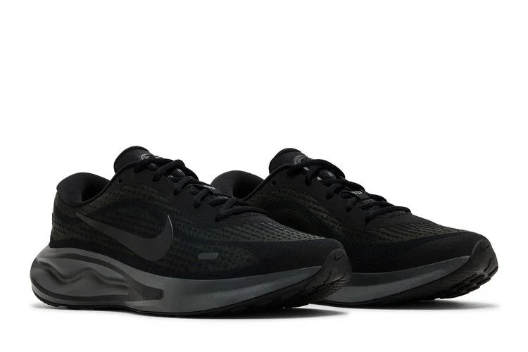 Krossovki-Nike-Wmns-Journey-Run-Black-Anthracite-7