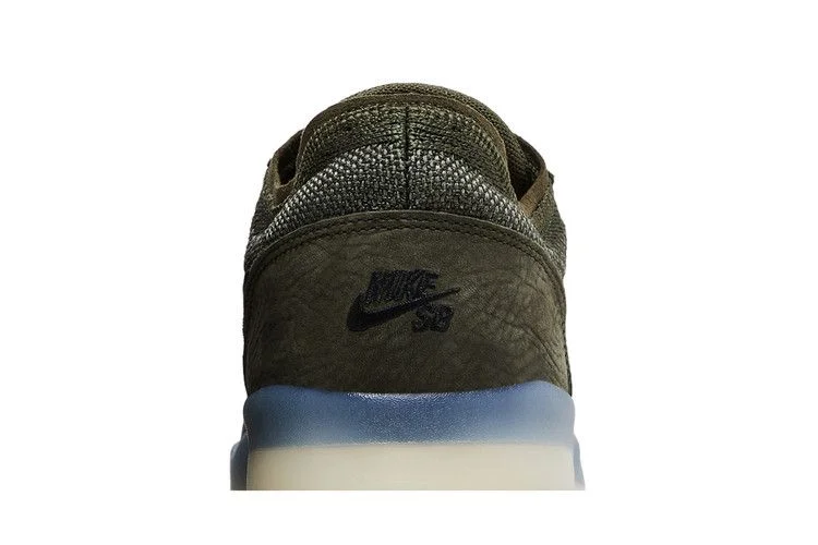 Krossovki-Nike-PS8-SB-Flight-Jacket-6