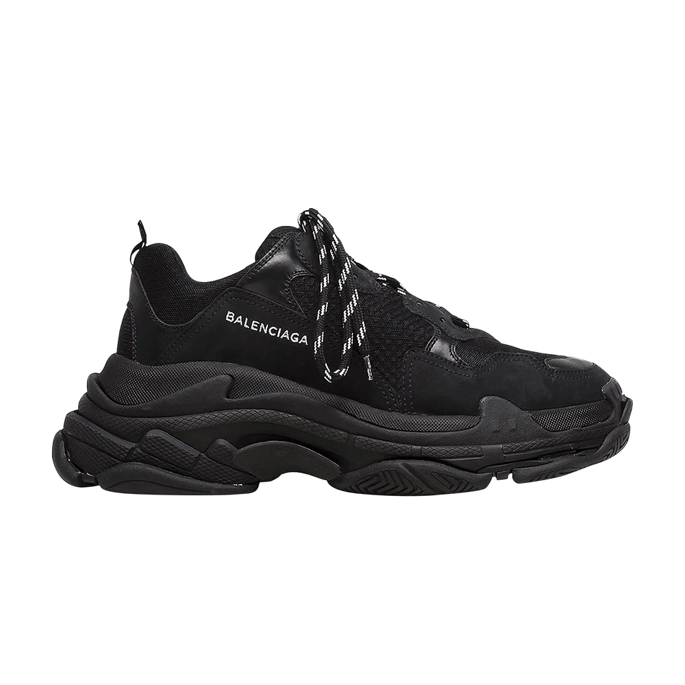 Krossovki-Balenciaga-Triple-S-Sneaker-All-Black-Distressed