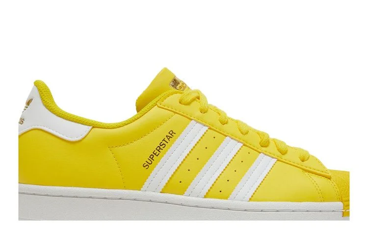 Krossovki-Adidas-Superstar-Yellow-Cloud-White-1