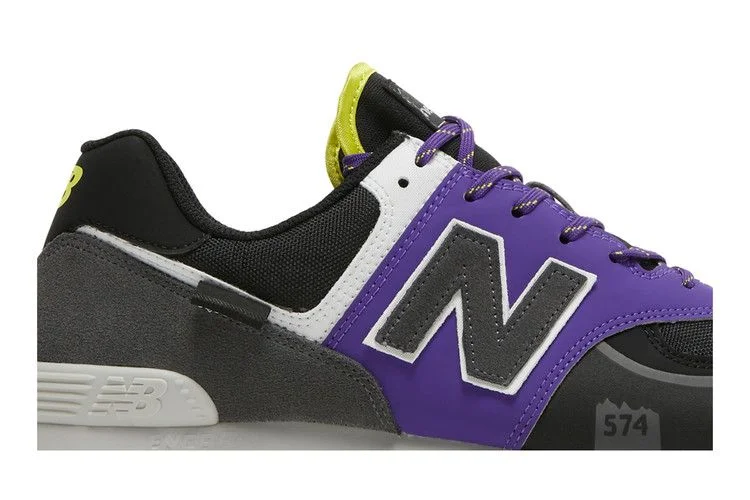 Krossovki-New-Balance-574T-Black-Purple-1