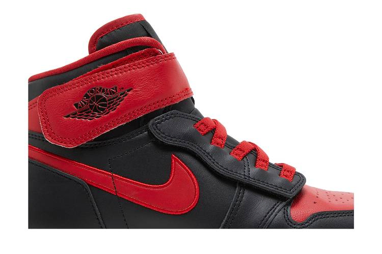 Кроссовки Air Jordan 1 High FlyEase GS 'Bred'