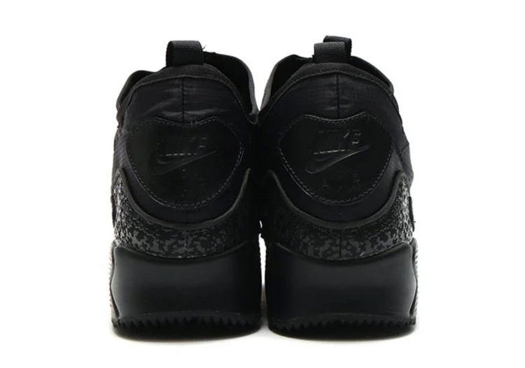 Krossovki-Nike-Air-Max-90-Utility-Triple-Black-3