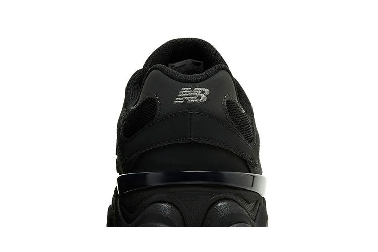 Кроссовки New Balance 9060 Big Kid 'Black Cat'