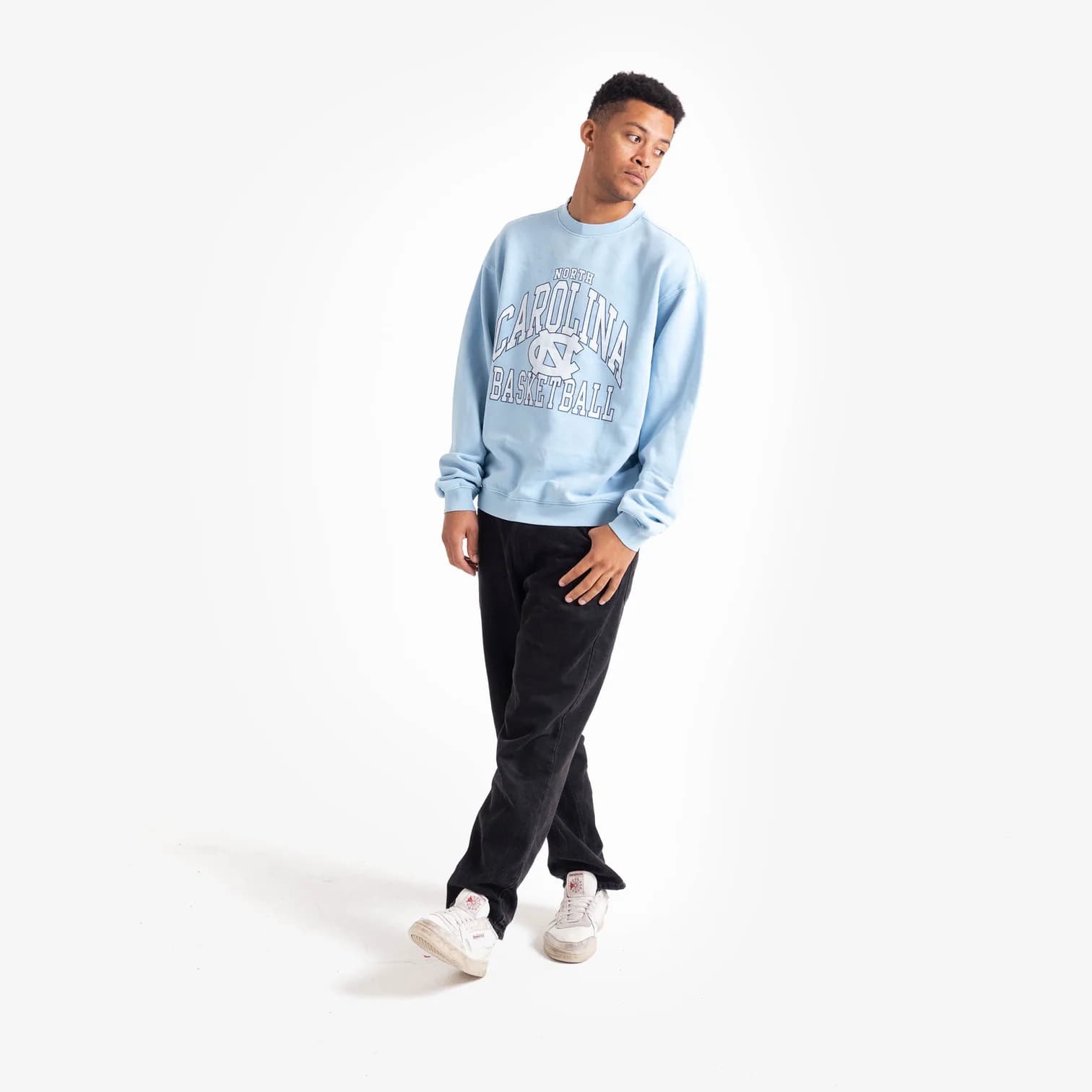 Футболка NCAA University Of North Carolina Tar Heels Vintage Arch NCAA Crew Neck Jumper