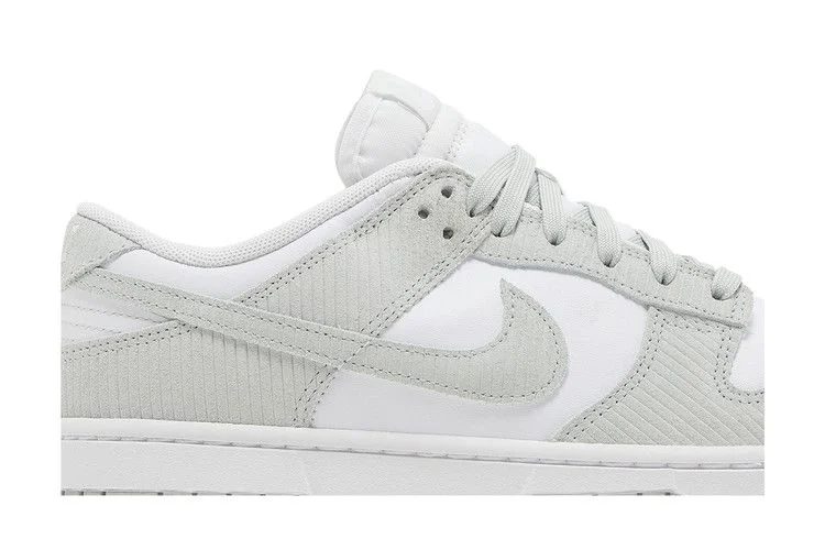 Кроссовки Nike Wmns Dunk Low 'Light Silver Corduroy'