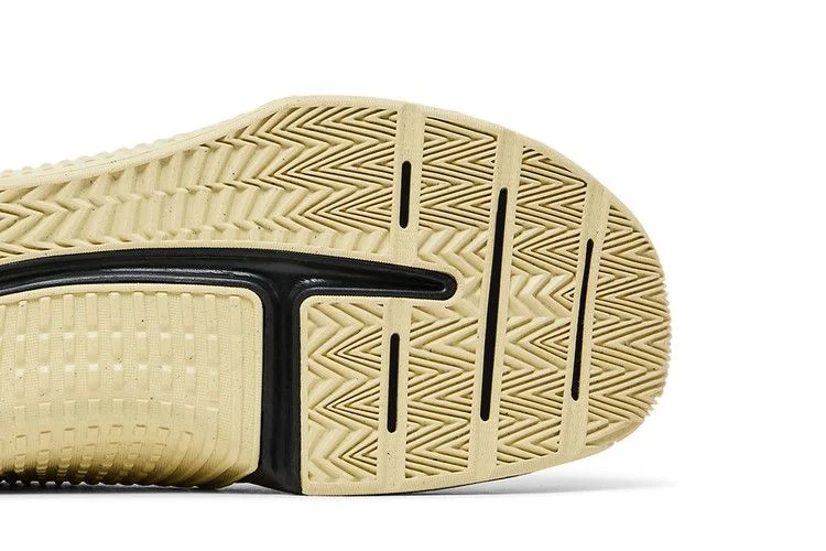 Кроссовки Nike Metcon 9 TB 'Black Vegas Gold'