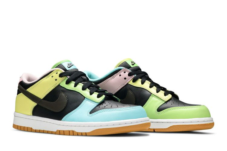 dunk-low-se-gs-free-99-black-cz2496-001_07