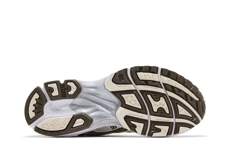 asics-gel-kayano-14-white-ivory-1203a537-111_4
