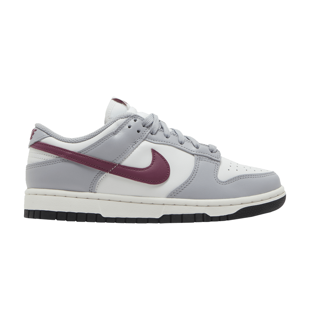 wmns-dunk-low-pale-ivory-redwood-dd1503-122