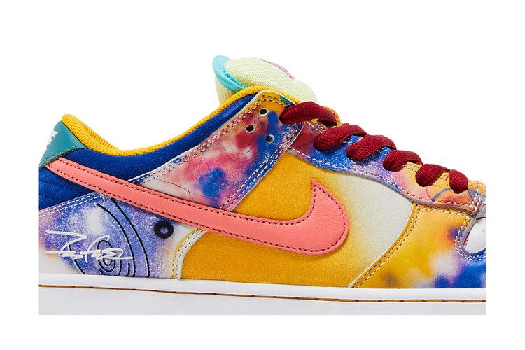 Кроссовки Futura Laboratories x Nike Dunk Low SB 'Sunblush' Friends & Family