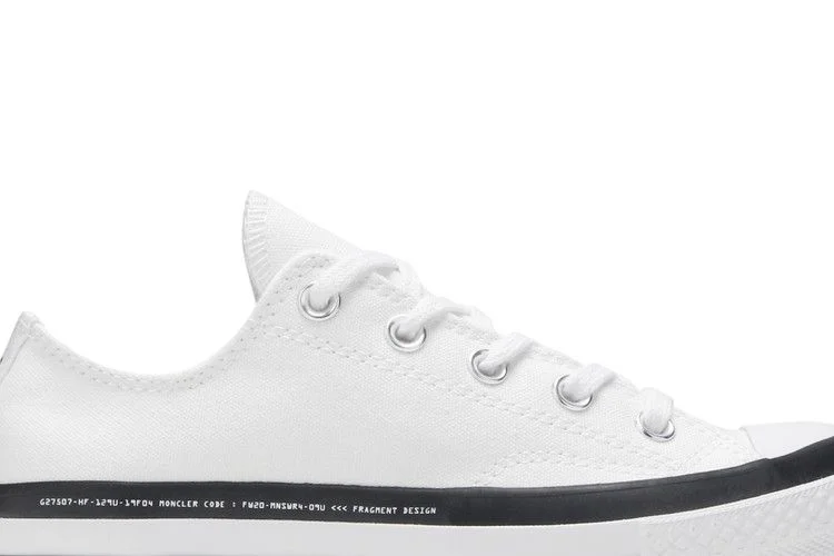 Krossovki-Fragment-Design-x-Moncler-x-Converse-Chuck-70-Low-White-1