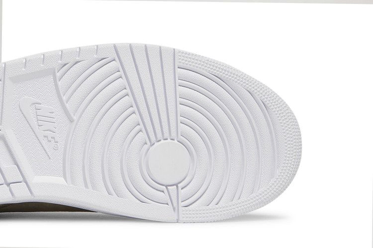 air-jordan-1-centre-court-oil-green-dj2756-300_04