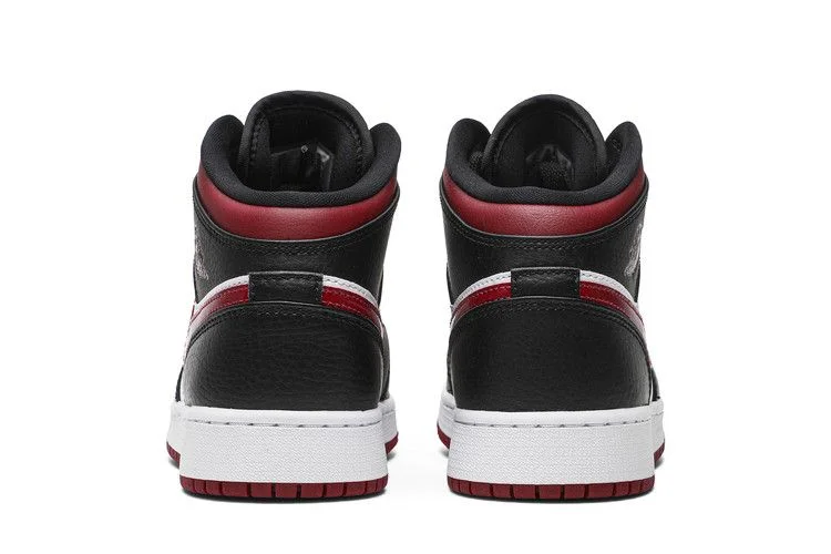 Кроссовки Air Jordan 1 Mid GS 'Noble Red'