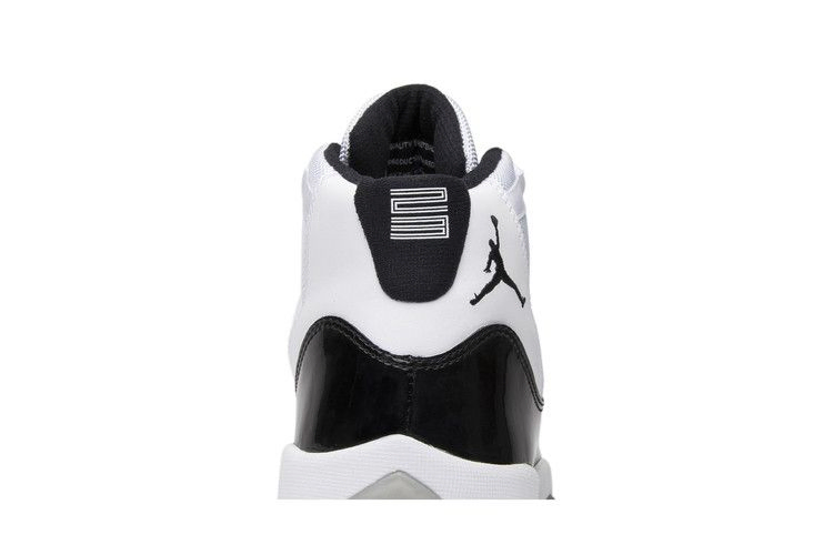 air-jordan-11-retro-gs-concord-2011-release-378038-107_06