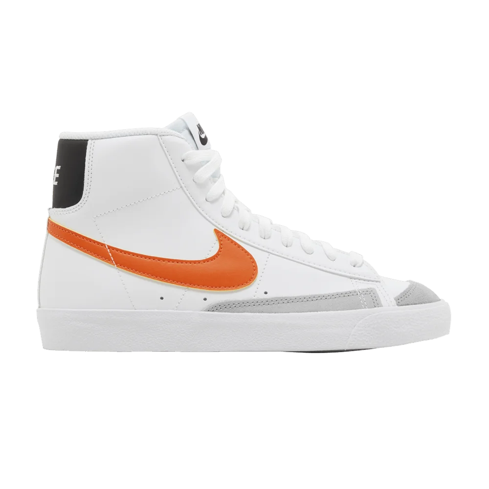 Krossovki-Nike-Blazer-Mid-77-GS-White-Safety-Orange