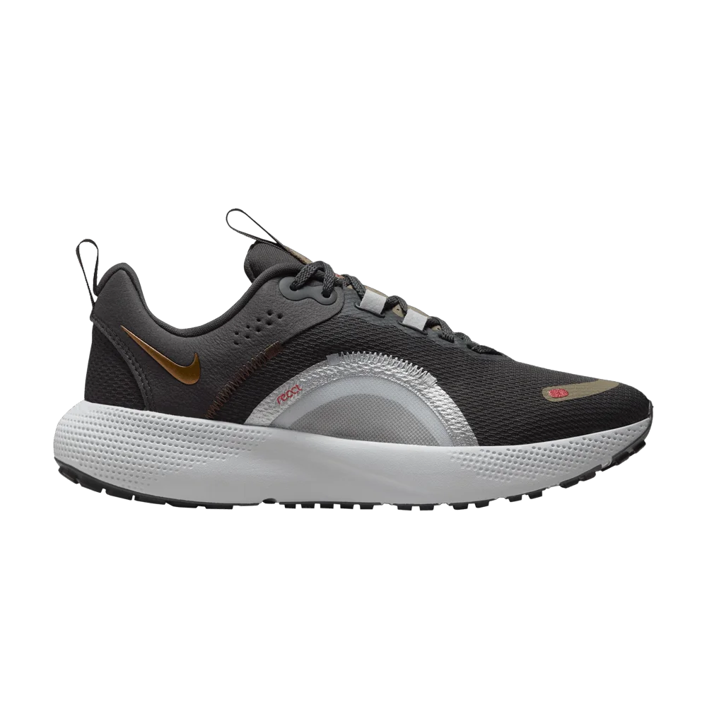 Кроссовки Nike Wmns Escape Run 2 'Dark Smoke Metallic Copper'