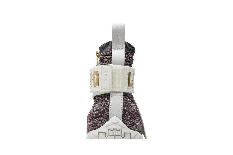 Кроссовки Kith x Nike LeBron Lifestyle 15 'Stained Glass'