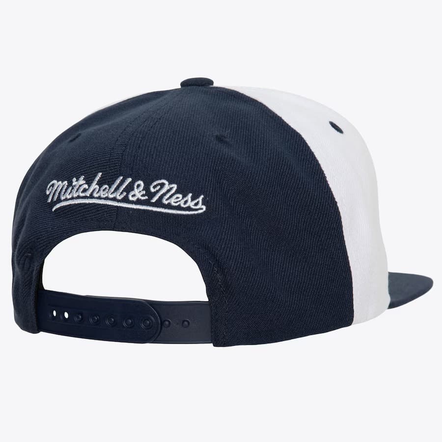 Бейсболка Mitchell & Ness Navy Toronto Maple Leafs Billboard 2 Snapback Hat