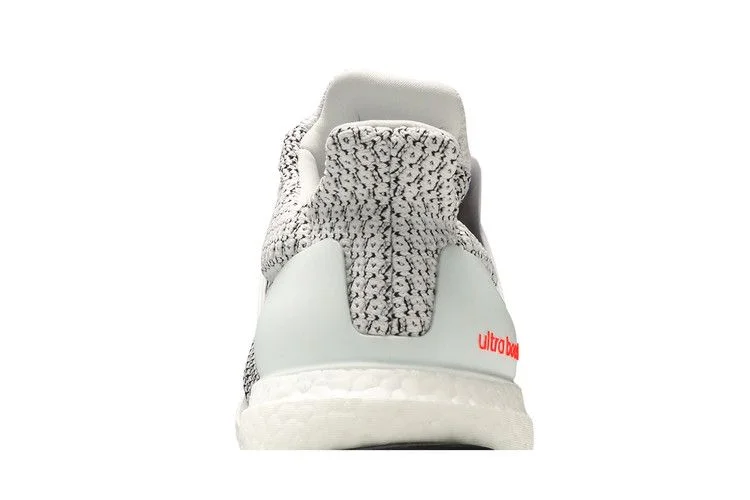 Кроссовки adidas UltraBoost 5.0 DNA 'Zebra'