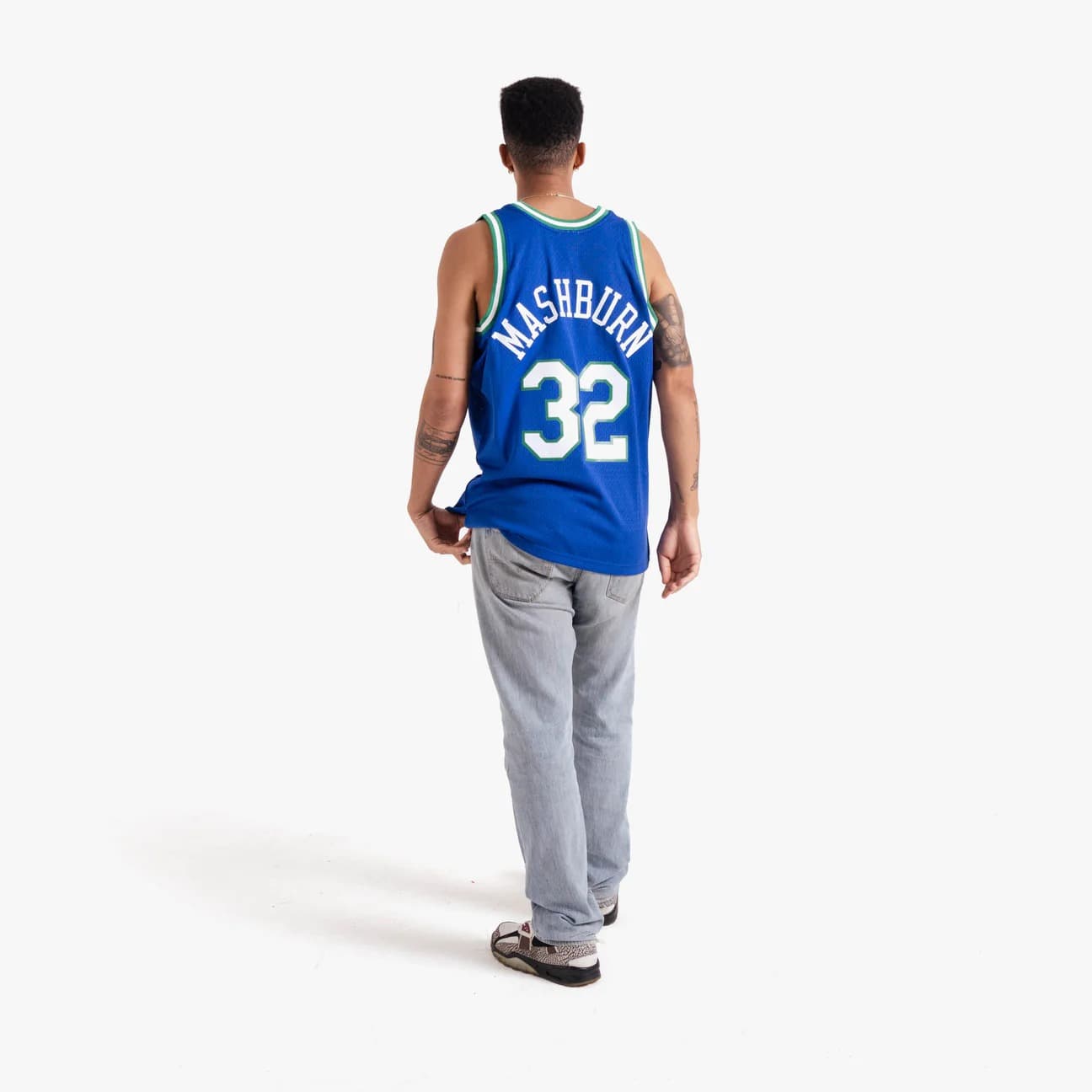 Баскетбольная джерси 1993-94 Dallas Mavericks Jamal Mashburn #32 Swingman Hardwood Classics Blue Jersey