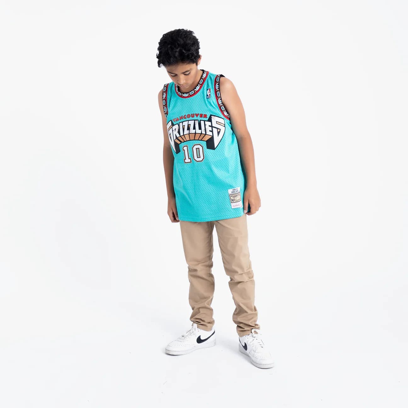 Баскетбольная джерси 1998-99 Vancouver Grizzlies Mike Bibby #10 Youth Swingman Hardwood Classics Teal Jersey