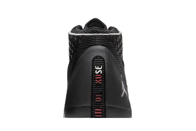 Krossovki-Air-Jordan-15-Retro-SE-GS-Black-Metallic-Silver-6