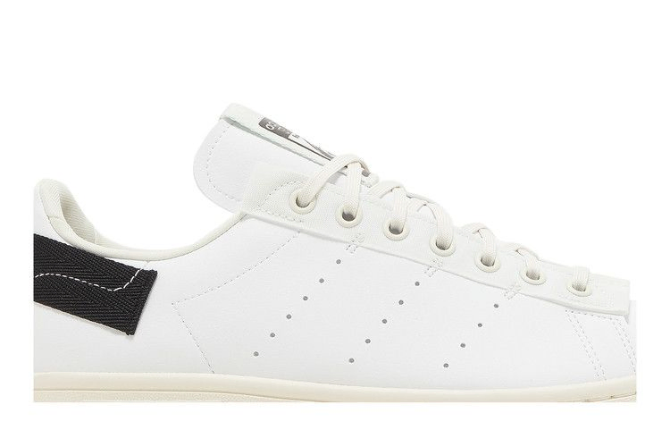 Кроссовки Parley x adidas Stan Smith 'White Tint'