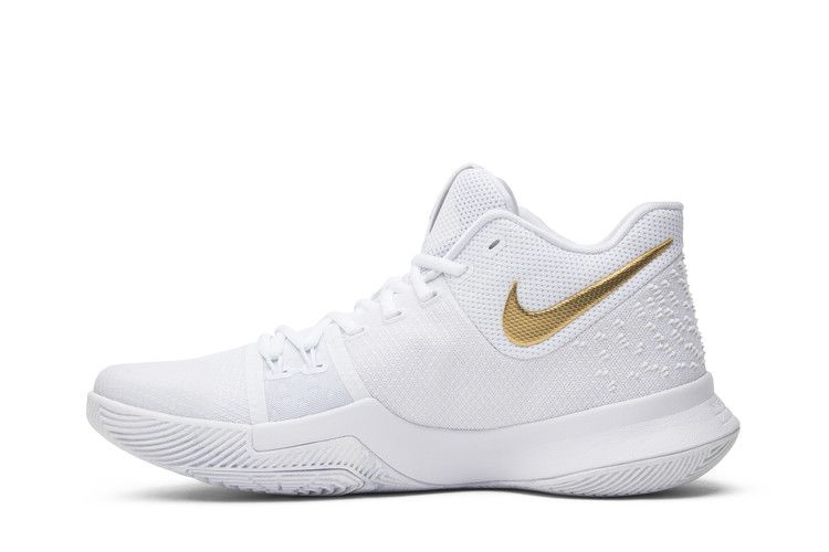 kyrie-3-finals-852395-902_02