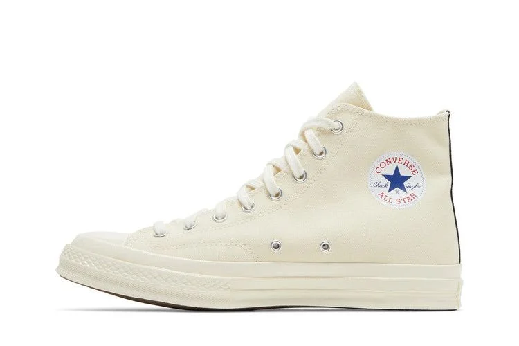 Krossovki-Comme-des-Garcons-Play-x-Converse-Chuck-70-High-Milk-2