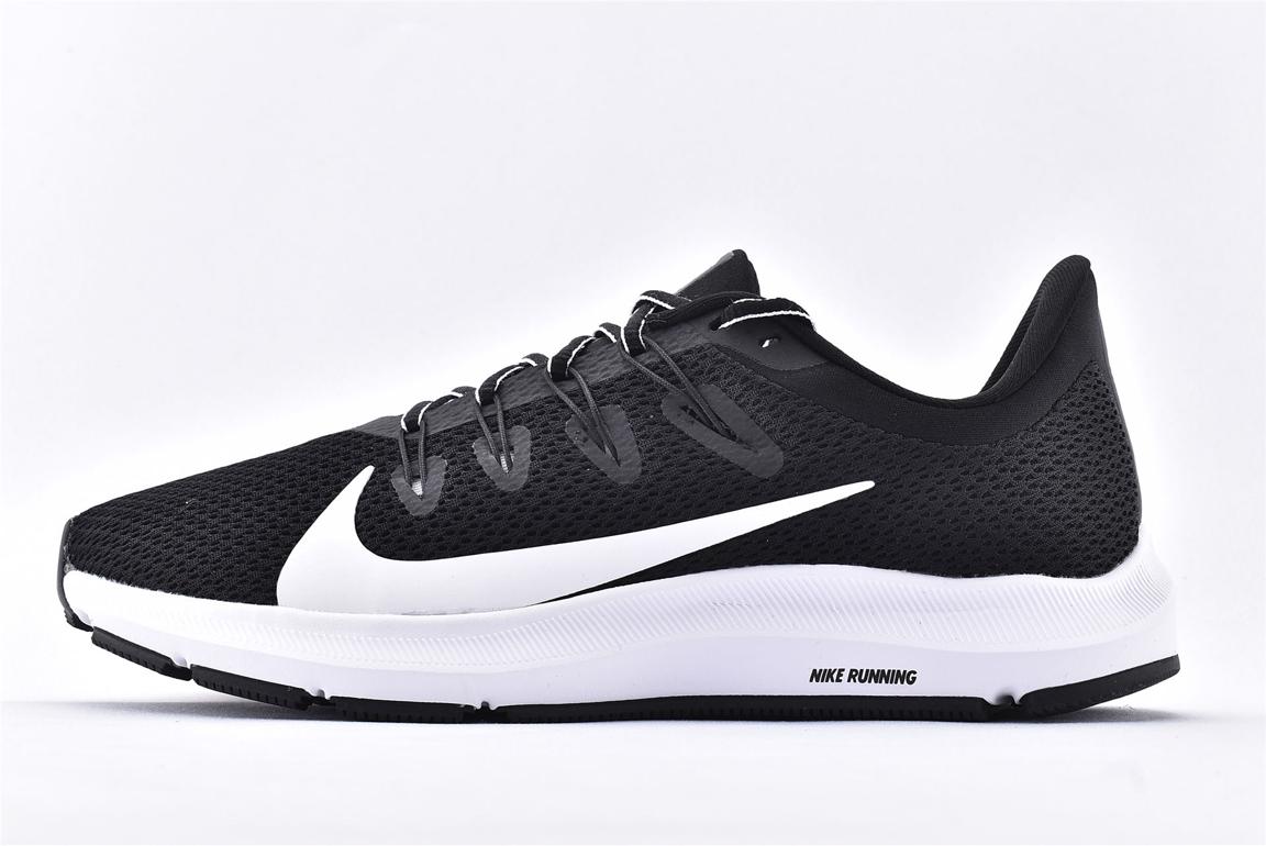 Кроссовки Nike Quest 2 'Black'