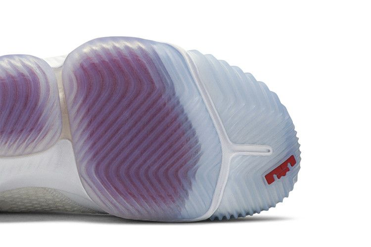 lebron-16-low-draft-night-ci2668-100_04