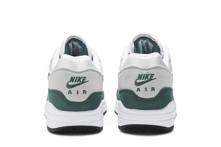 Кроссовки Nike Air Max 1 'Evergreen'