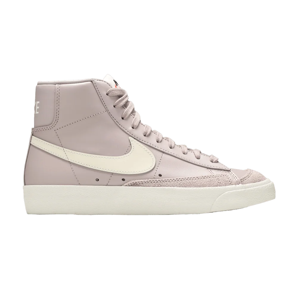 Krossovki-Nike-Wmns-Blazer-Mid-77-Mauve